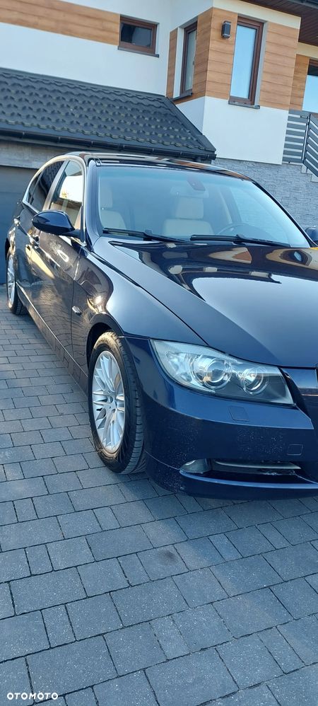 BMW Seria 3 - 23