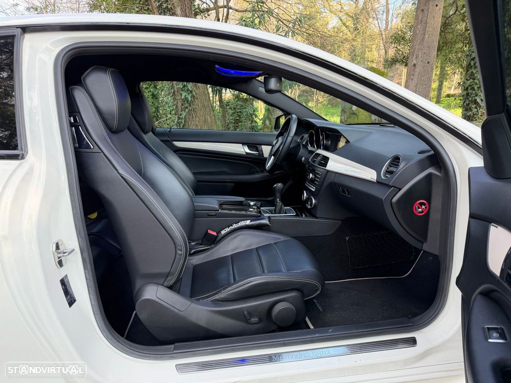 Mercedes-Benz C 220 CDI BE - 24