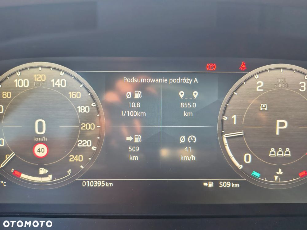 Land Rover Defender 3.0 D250 mHEV X-Dynamic SE - 17