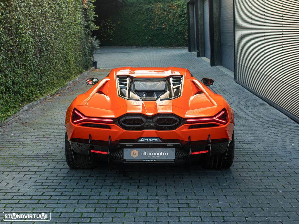 Lamborghini Revuelto Standard - 15