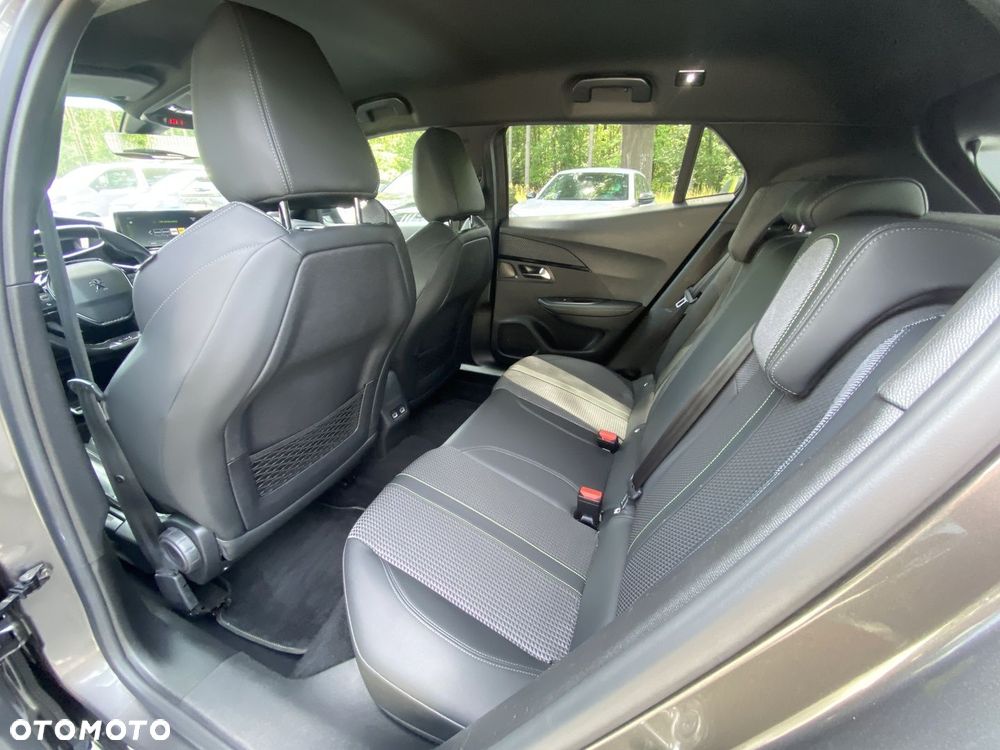 Peugeot 2008 1.2 PureTech GT Line S&S - 9