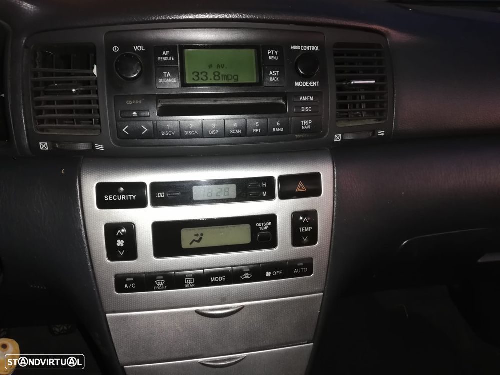 Toyota Corolla SW ver-1-4-vvt--i - 4