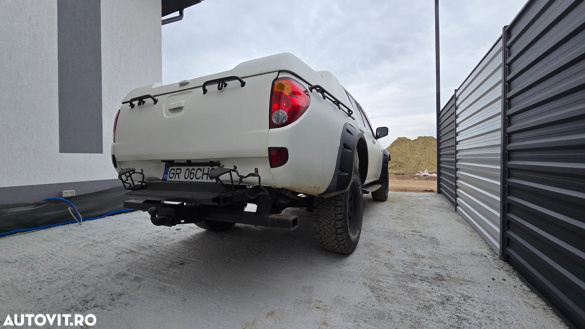 Mitsubishi L200 Pick Up 4x4 Intense Double Cab - 3