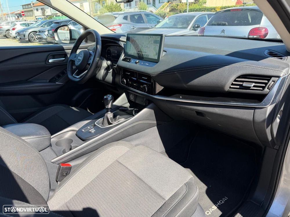 Nissan Qashqai 1.3 DIG-T N-Connecta LED - 16