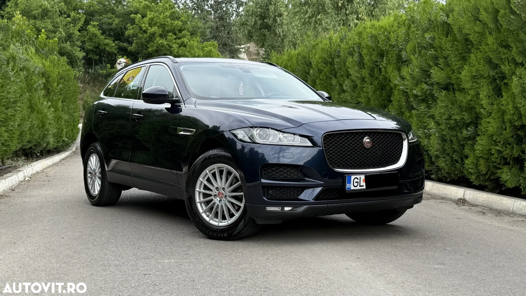 Jaguar F-Pace - 2