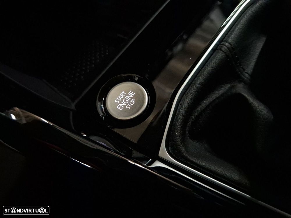 VW T-Cross 1.0 TSI Urban - 21