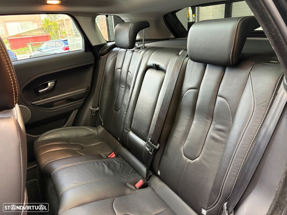 Land Rover Range Rover Evoque SD4 Aut. Black Dynamic - 38