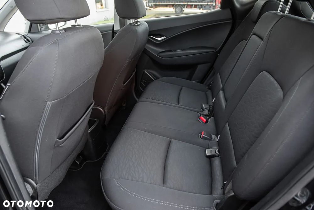 Hyundai ix20 1.6 CRDi blue YES Gold - 24