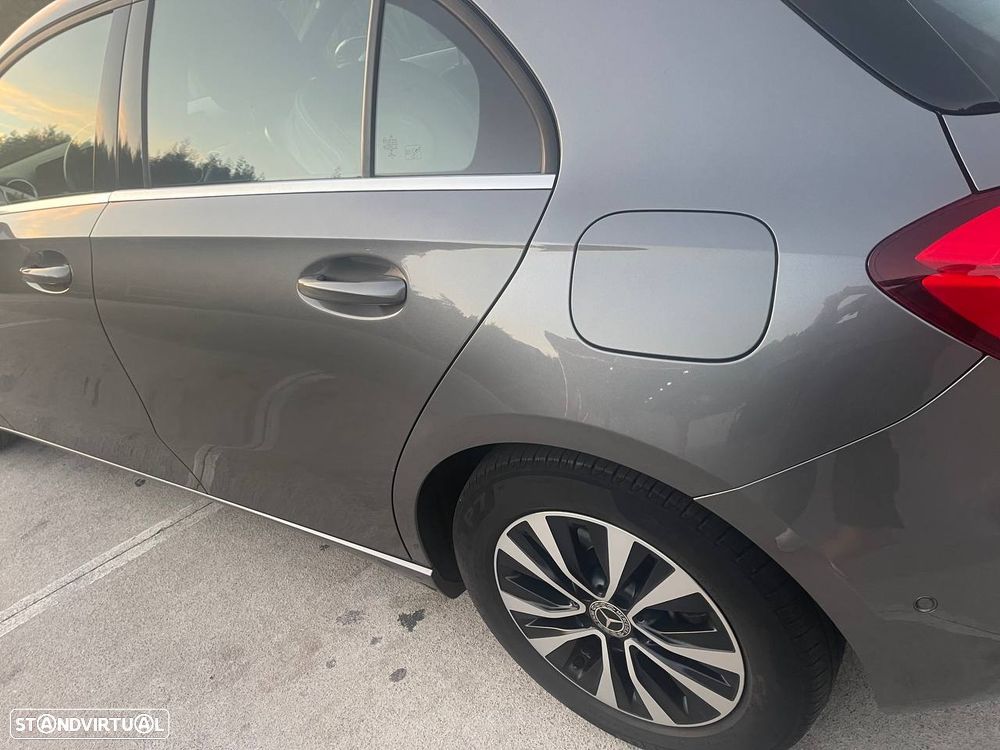 Mercedes-Benz A 180 d 7G-DCT - 8