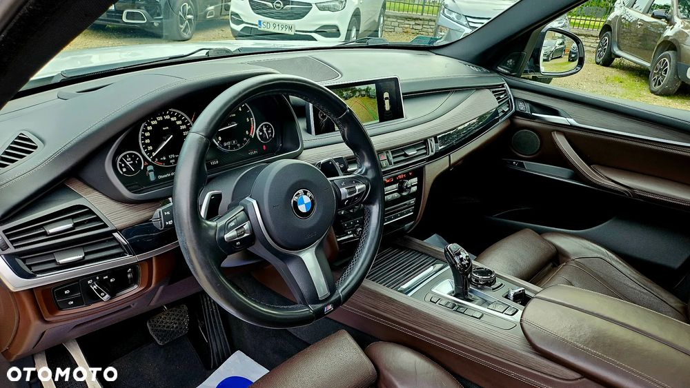 BMW X5 M M50d Sport-Aut - 29
