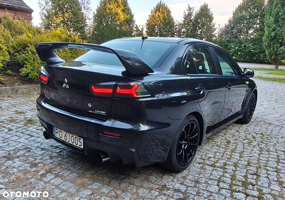 Mitsubishi Lancer Evolution GSR - 11