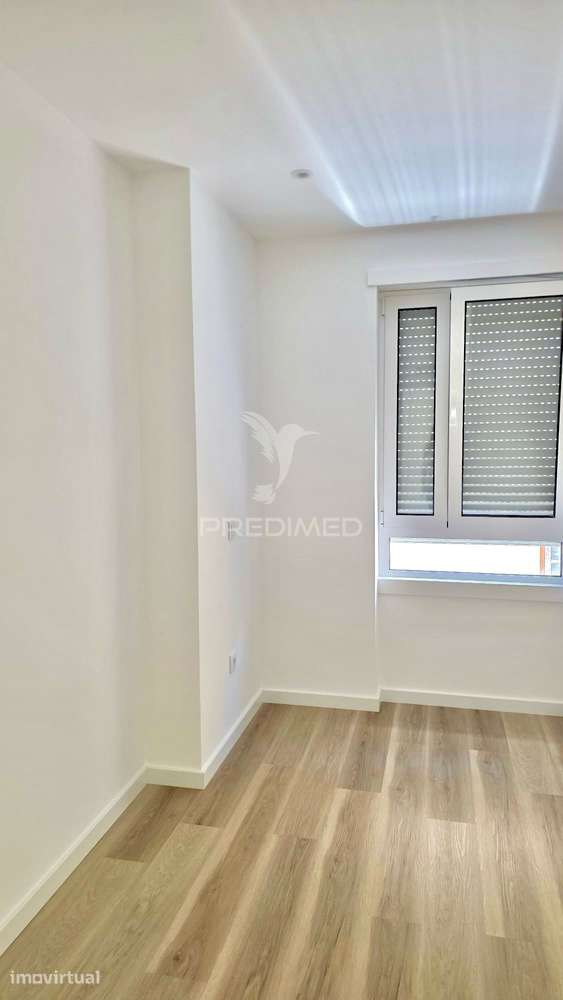 Apartamento T3 Remodelado na Nazaré para comprar - Grande imagem: 2/26