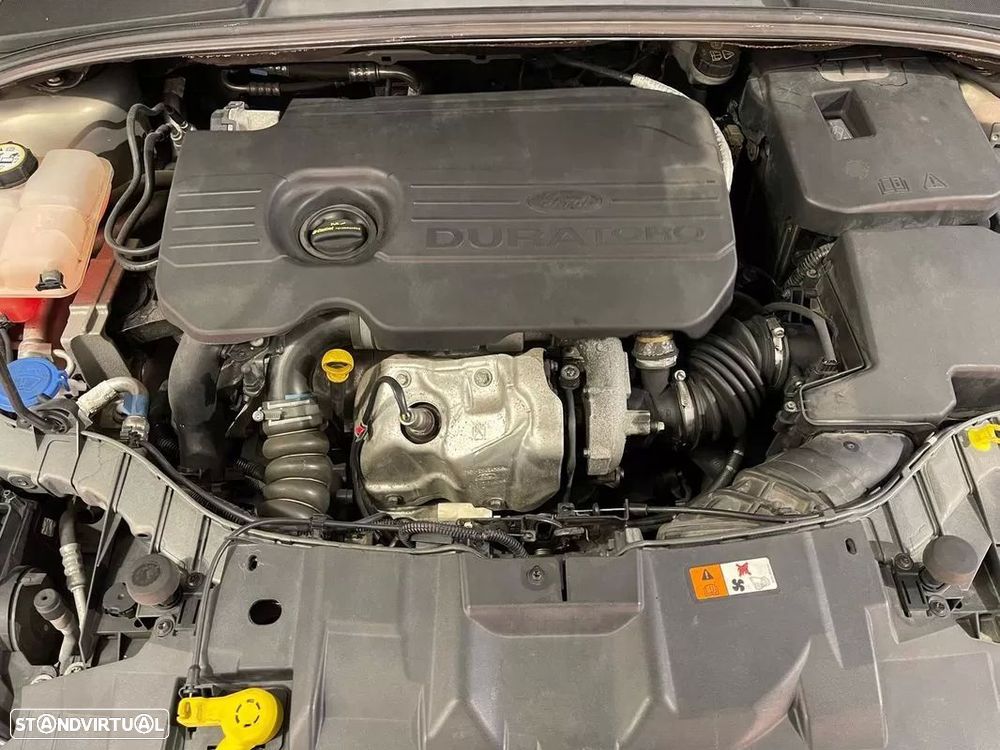 Ford Focus SW 1.5 TDCi Titanium DPS - 36