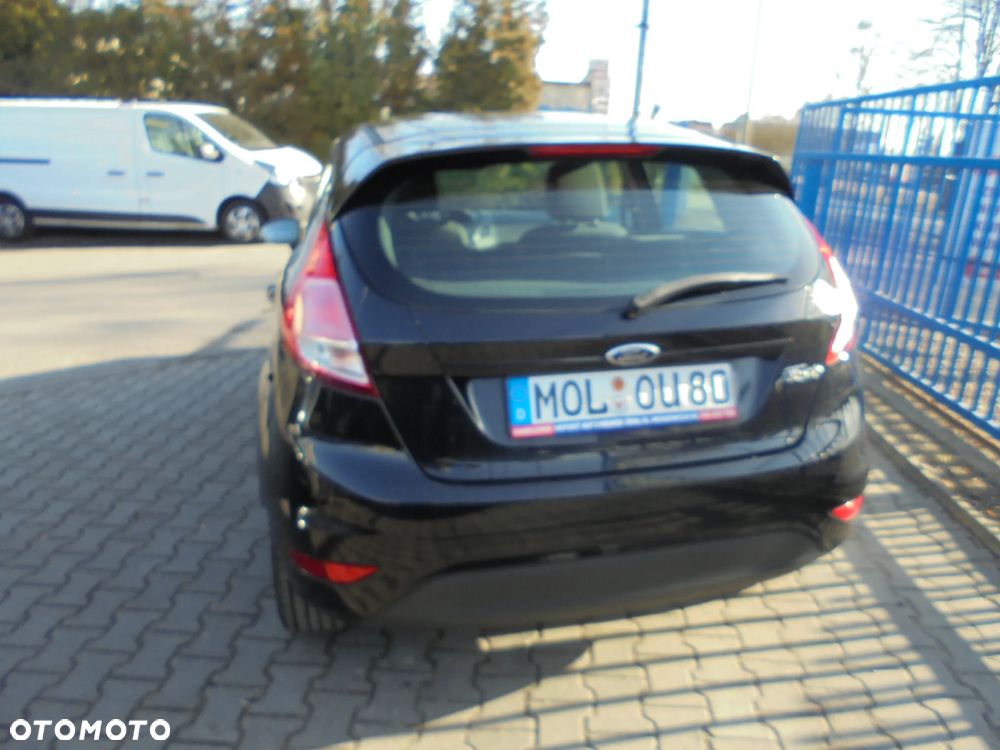 Ford Fiesta 1.25 Ambiente - 30