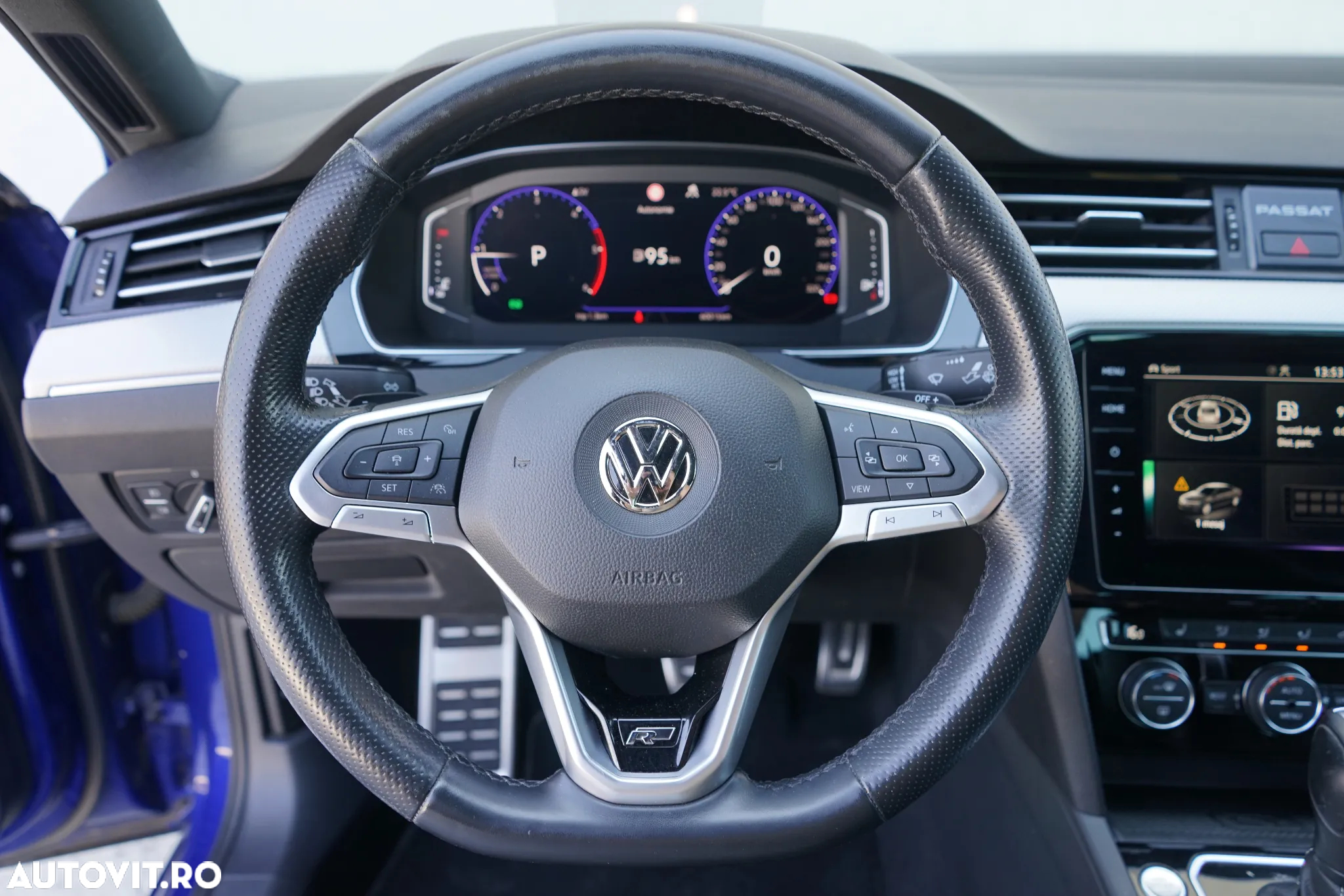 Volkswagen Passat - 18