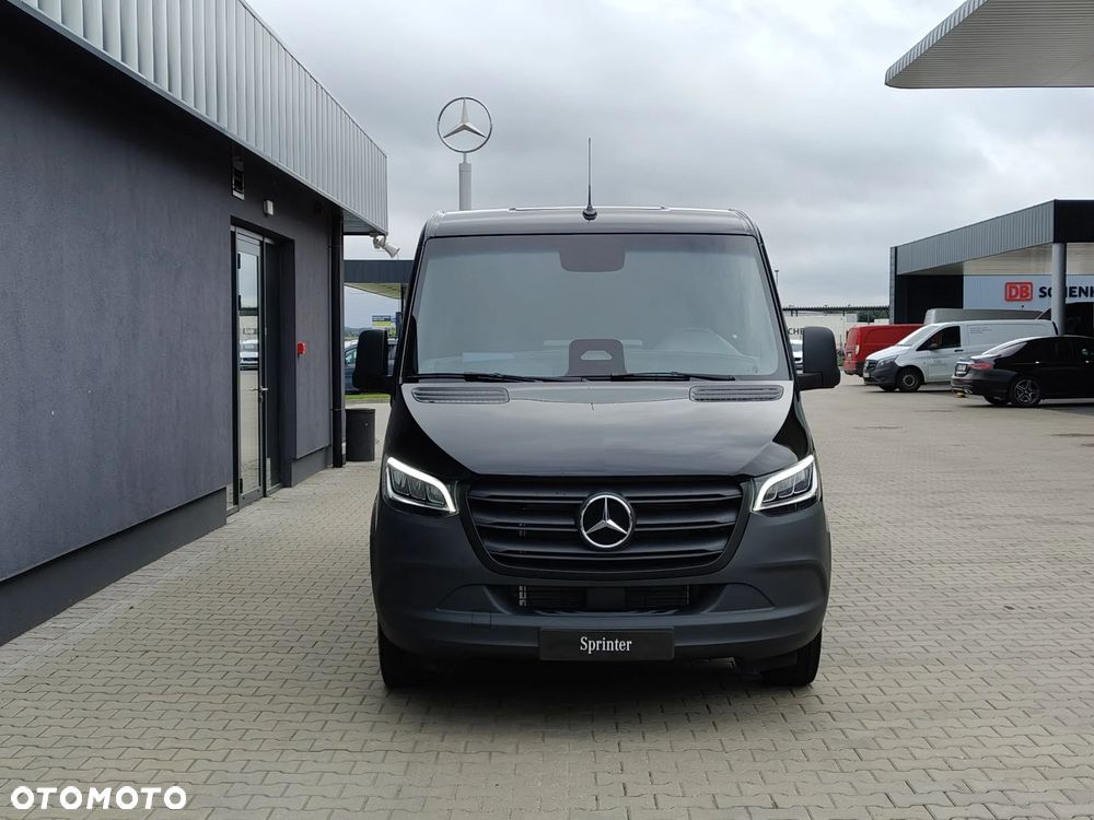 Mercedes-Benz Sprinter - 3
