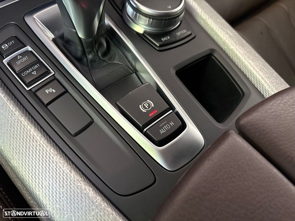 BMW X5 25 d sDrive Pack M - 57