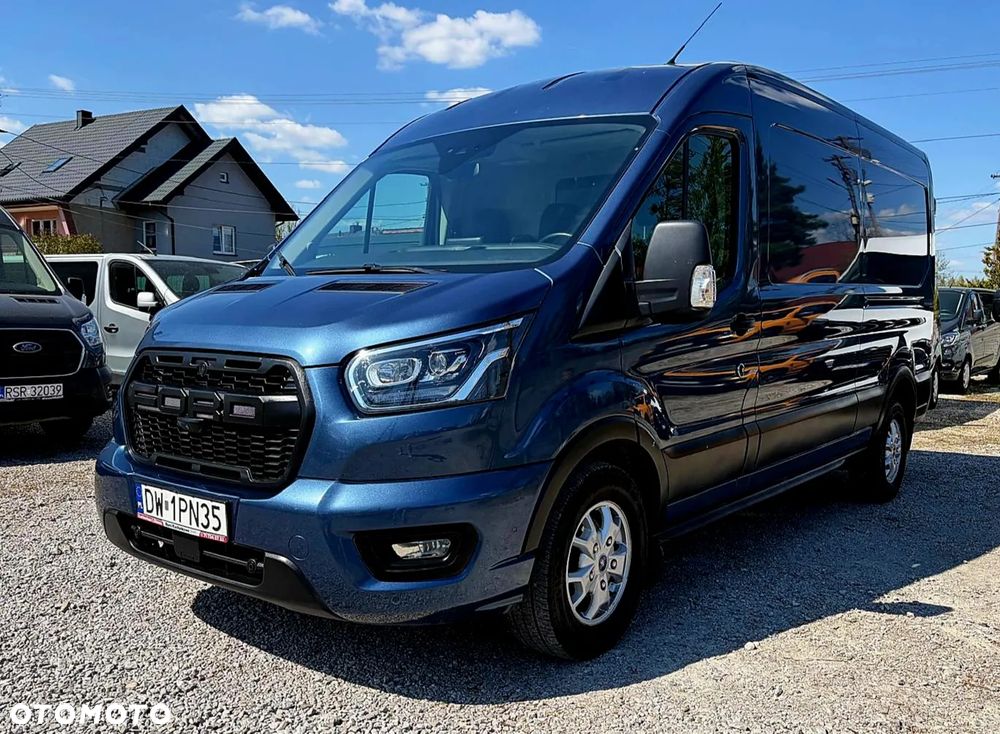 Ford Transit - 1