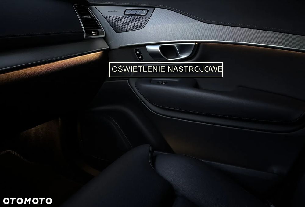 Volvo XC 90 B5 D AWD Plus Bright - 25