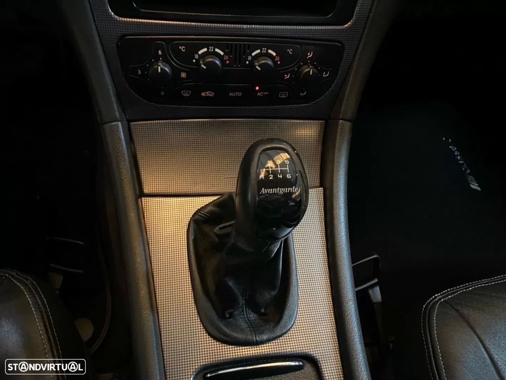 Mercedes-Benz C 180 K Avantgarde - 11