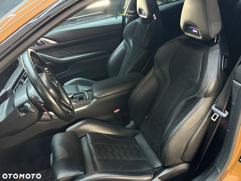 BMW M4 Competition M xDrive sport - 35