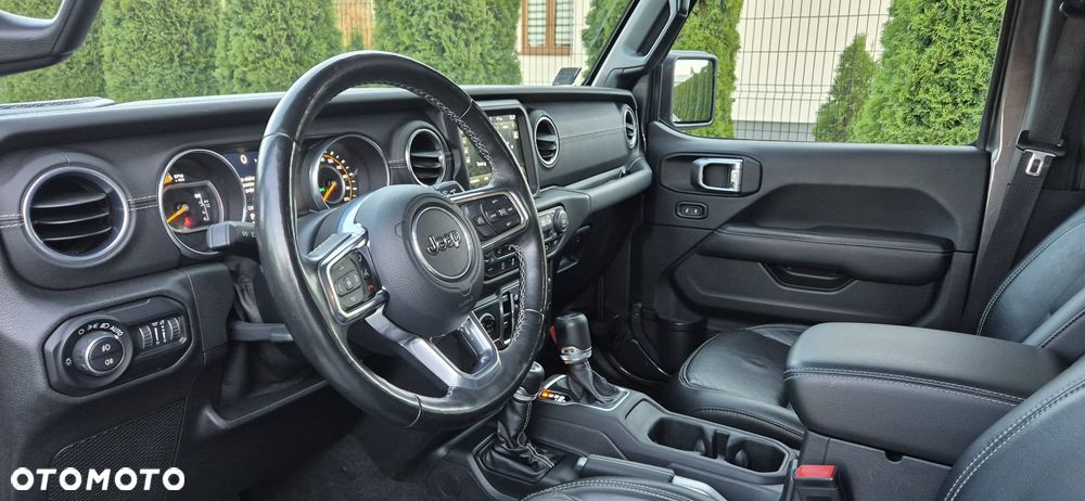 Jeep Wrangler Unlimited 2.2 CRD Sahara - 29