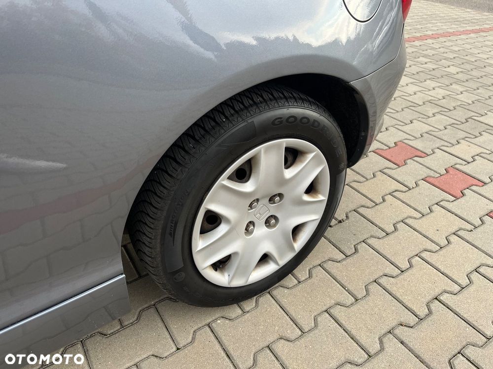 Honda Civic 1.4i LS - 29