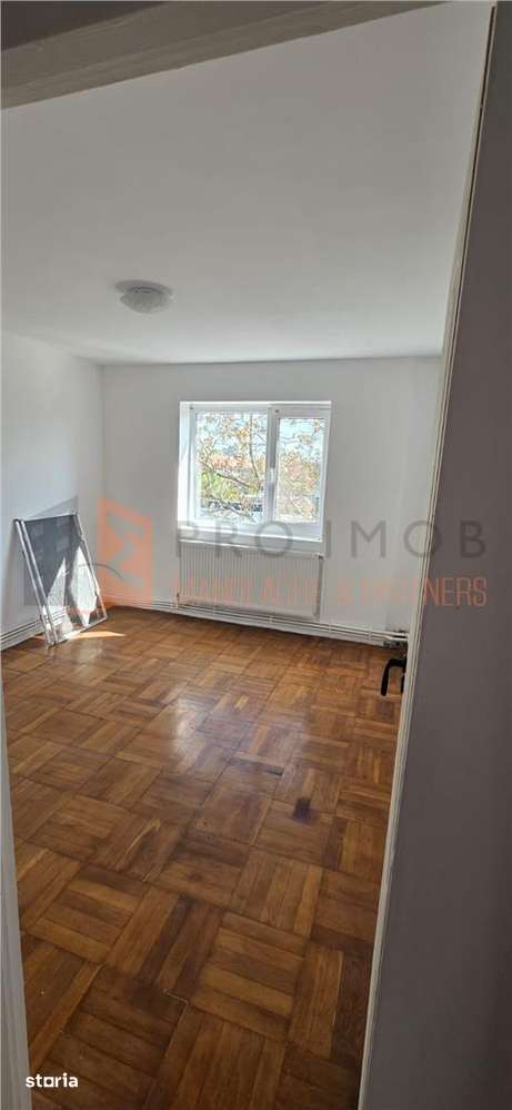 Apartament 2 camere cf 2 semidecomandat zona Crang — fotografia 1