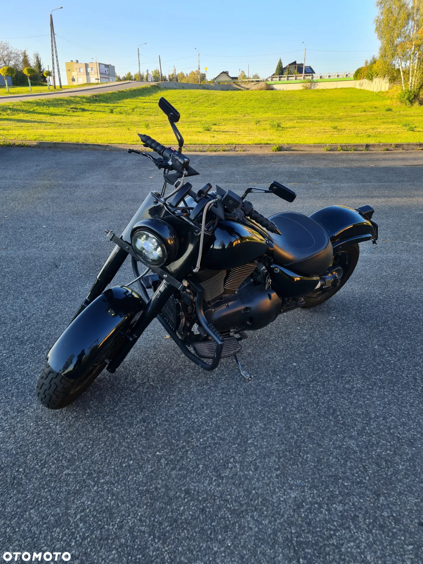 Suzuki Intruder - 2