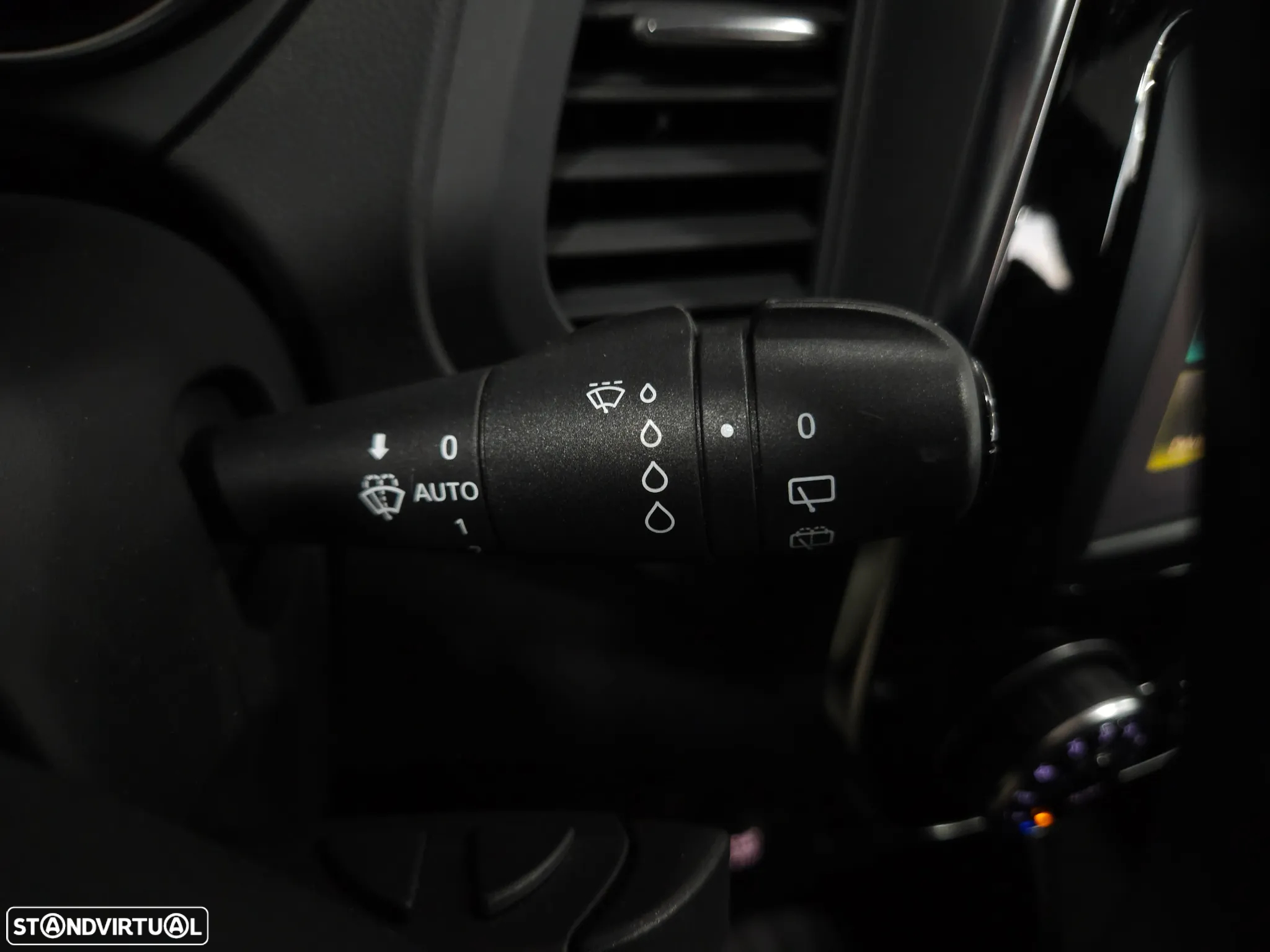 Renault Captur 0.9 TCE Exclusive - 25