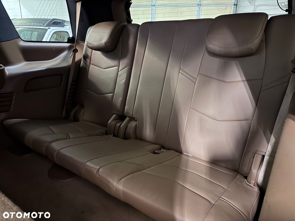 Cadillac Escalade 6.2 V8 AWD AT Platinum - 14