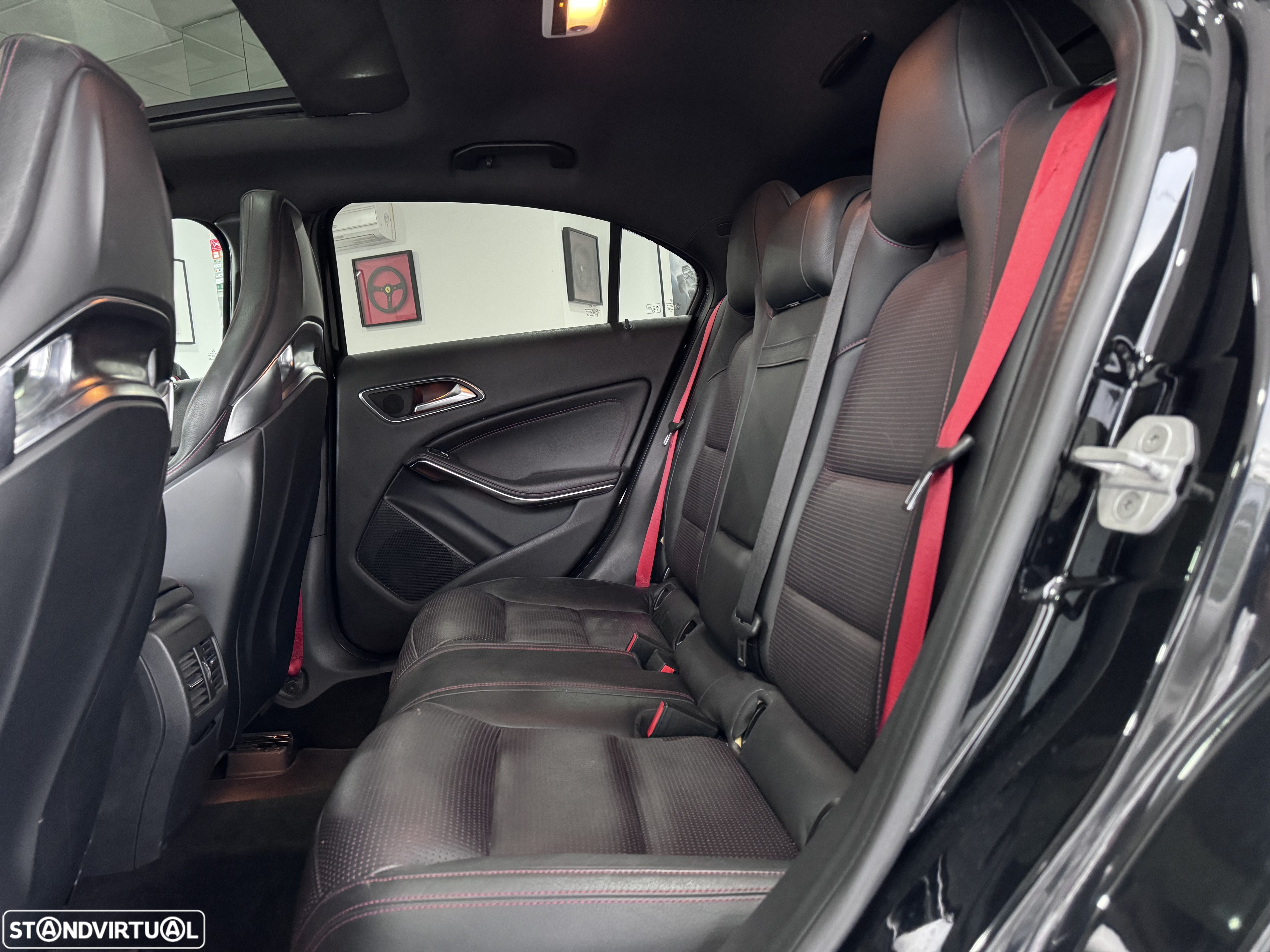 Mercedes-Benz A 45 AMG 4Matic Speedshift 7G-DCT Edition 1 - 7