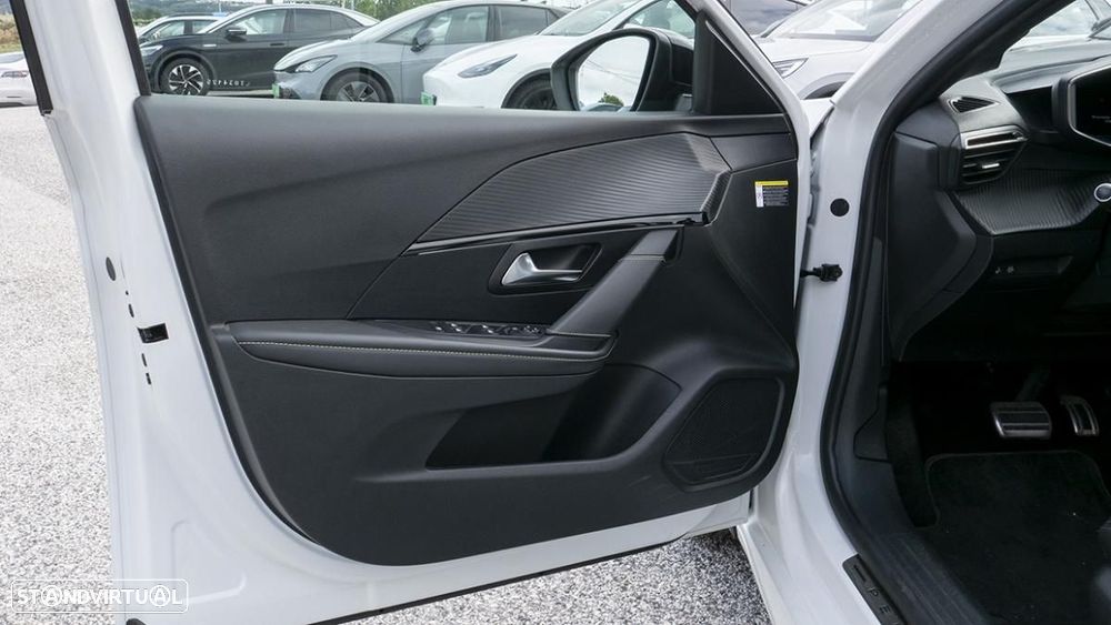 Peugeot e-208 50 kWh GT Pack - 9