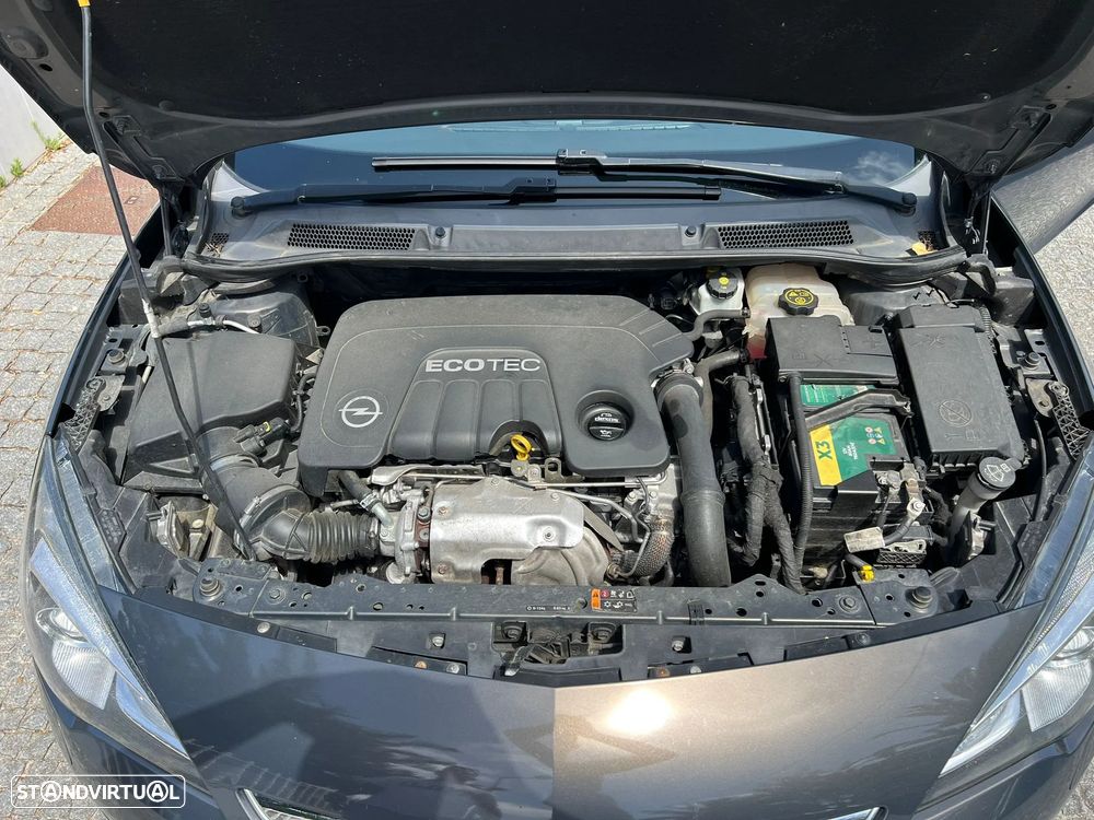 Opel Astra GTC 1.6 D S&S Excite - 24