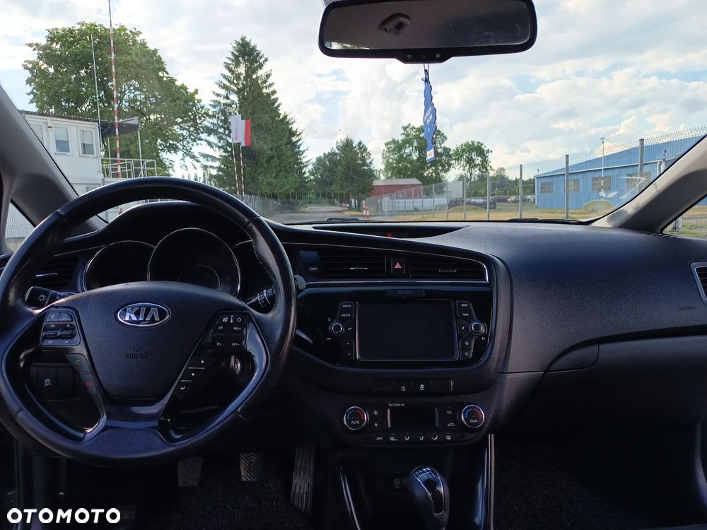 Kia Ceed 1.6 CRDi SCR L Business Line - 17