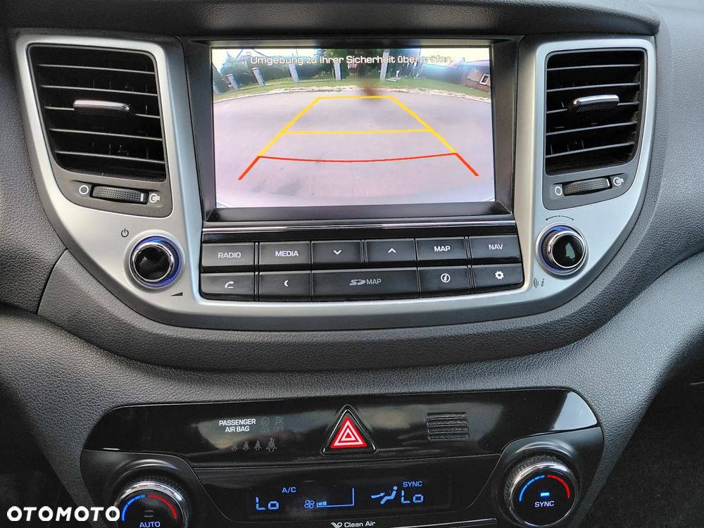Hyundai Tucson 2.0 CRDI BlueDrive Style 2WD - 33
