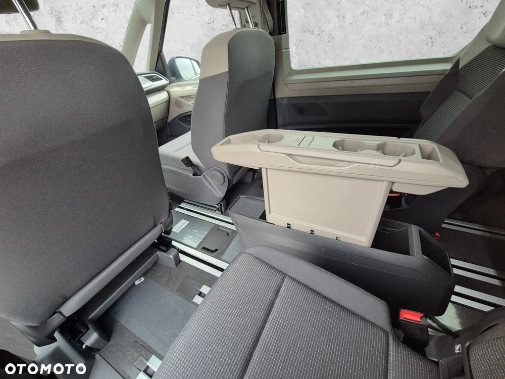 Volkswagen Multivan 2.0 TDI L2 Edition DSG - 16