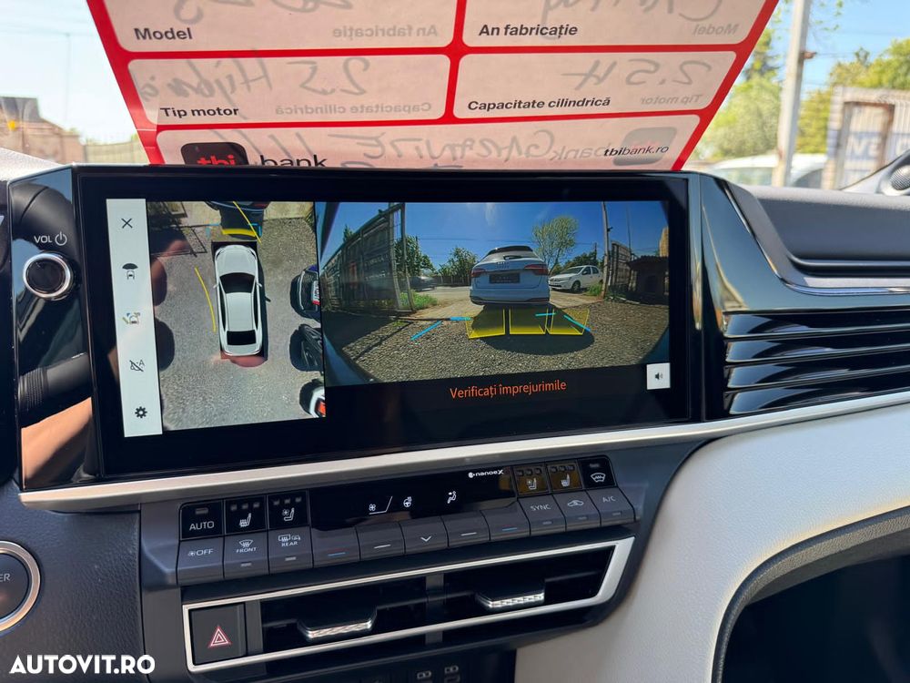 Toyota Camry 2.5 Business - 24