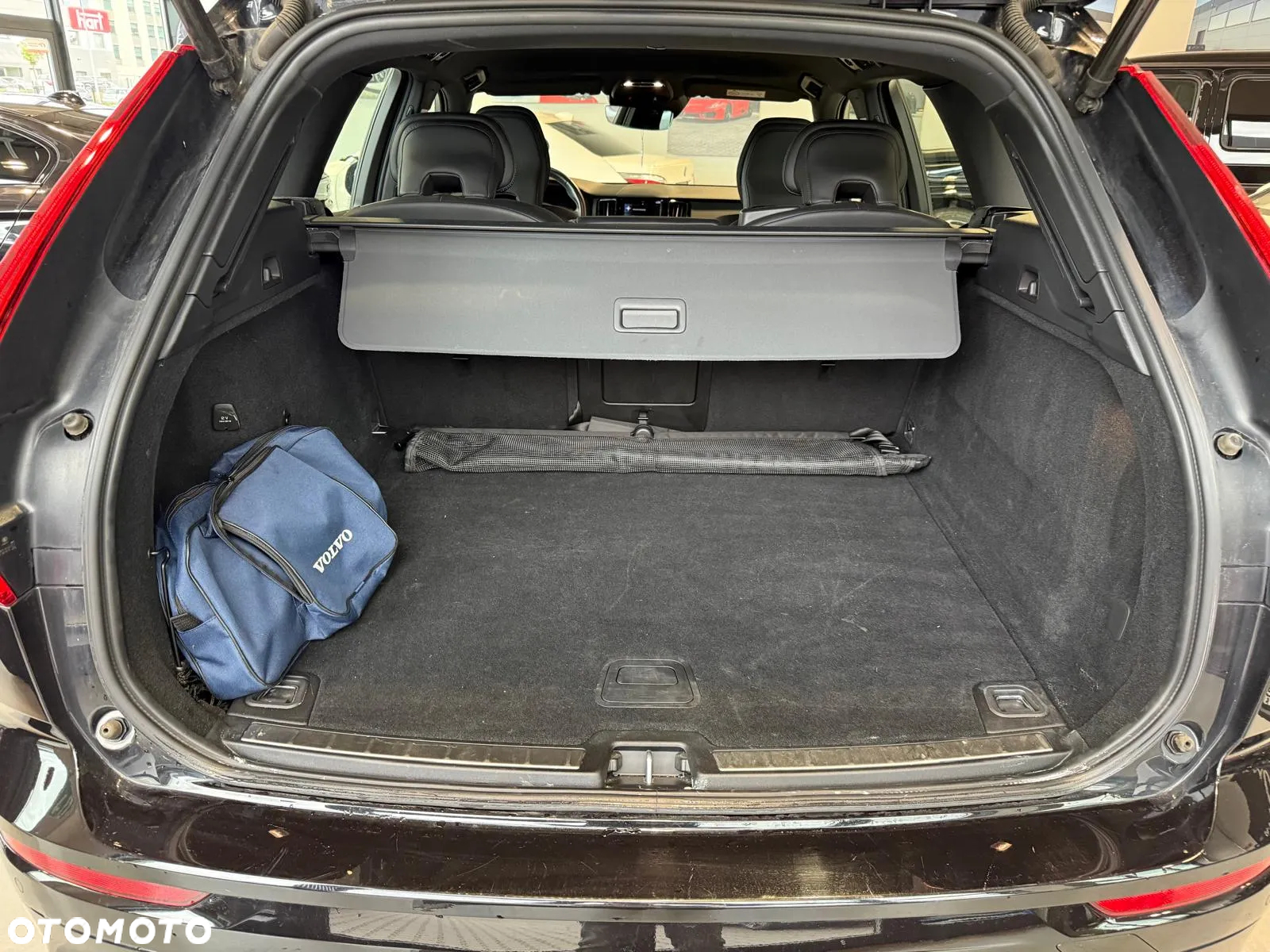 Volvo XC 60 B5 B AWD Momentum Pro - 23