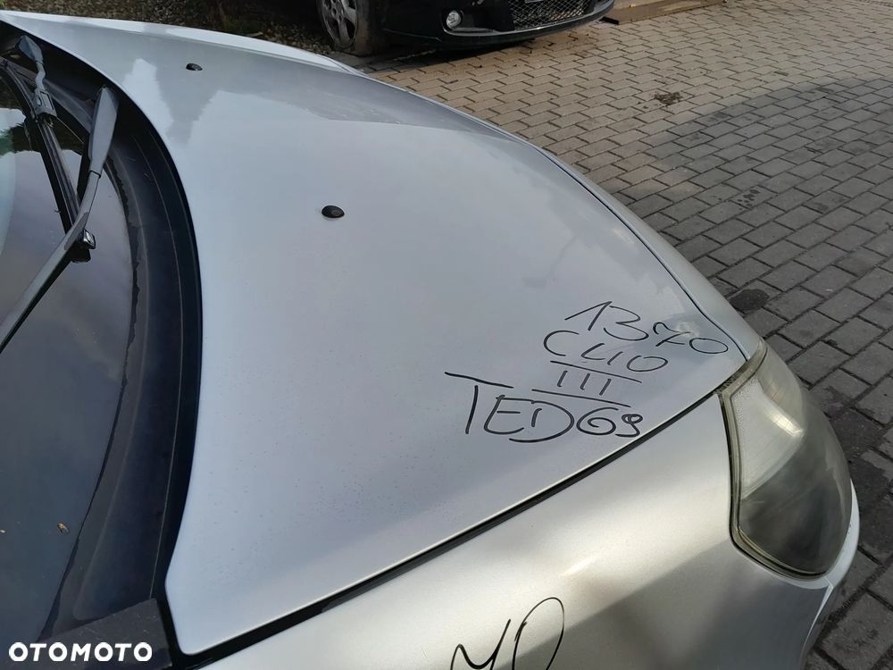 RENAULT CLIO III MASKA POKRYWA SILNIKA KOLOR: TED68 - 2