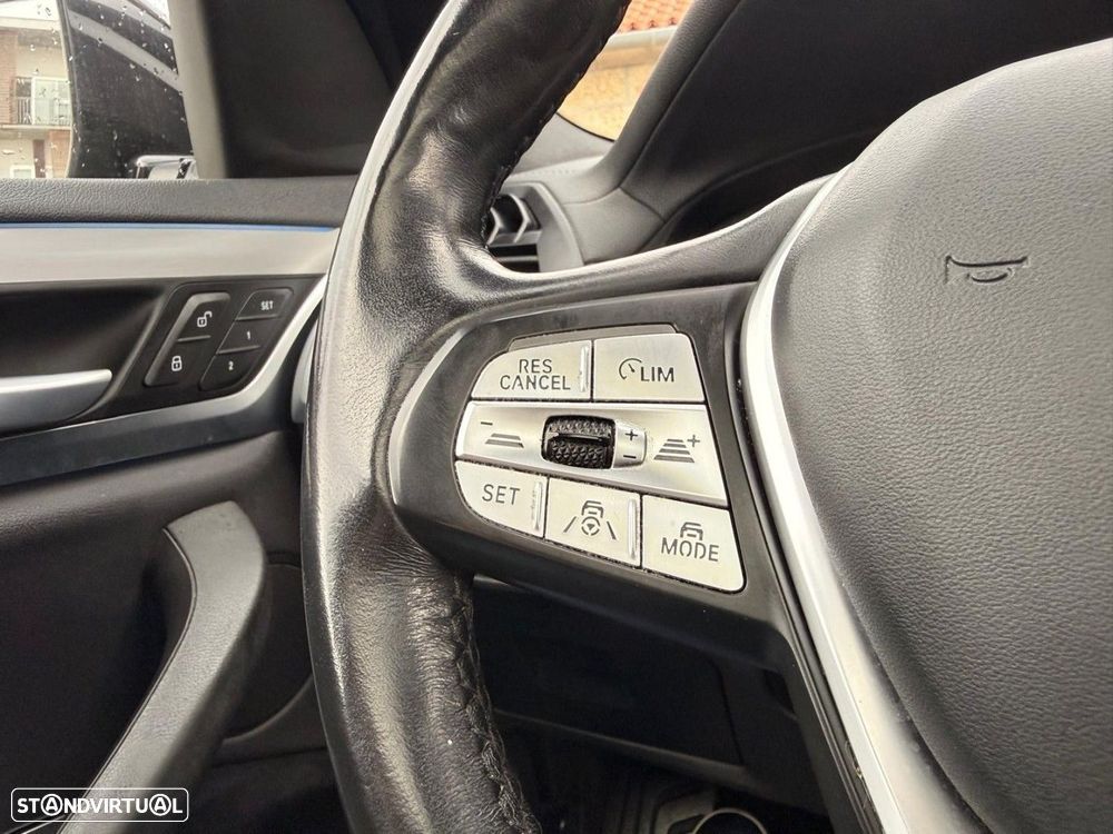 BMW iX3 Inspiring - 24