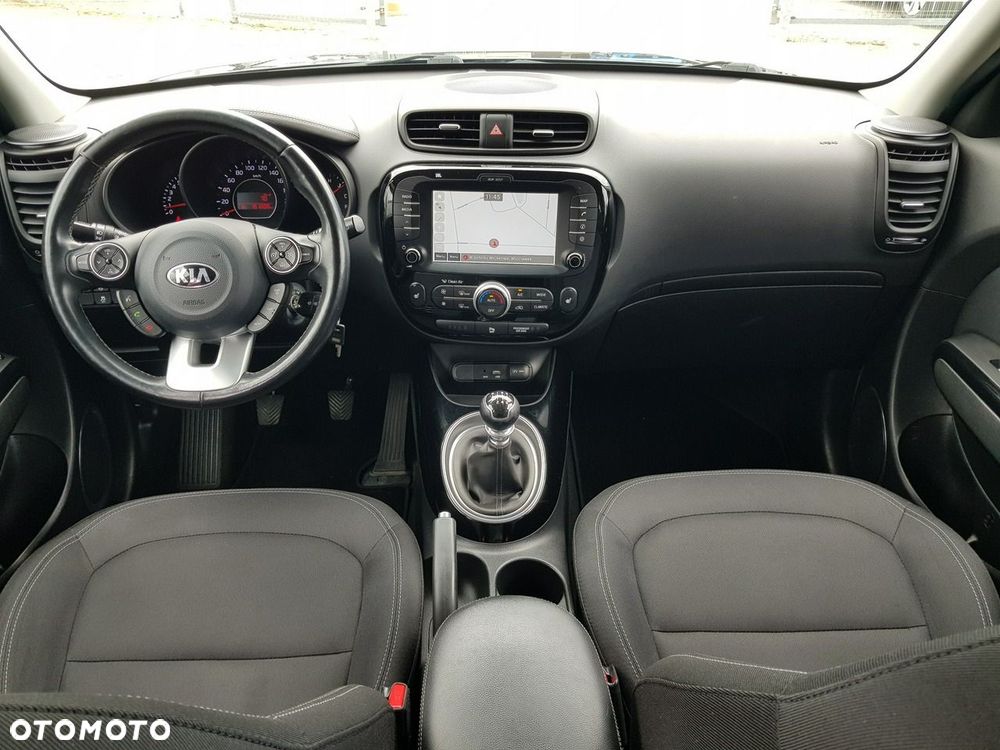 Kia Soul 1.6 GDI Dream Team Edition - 12