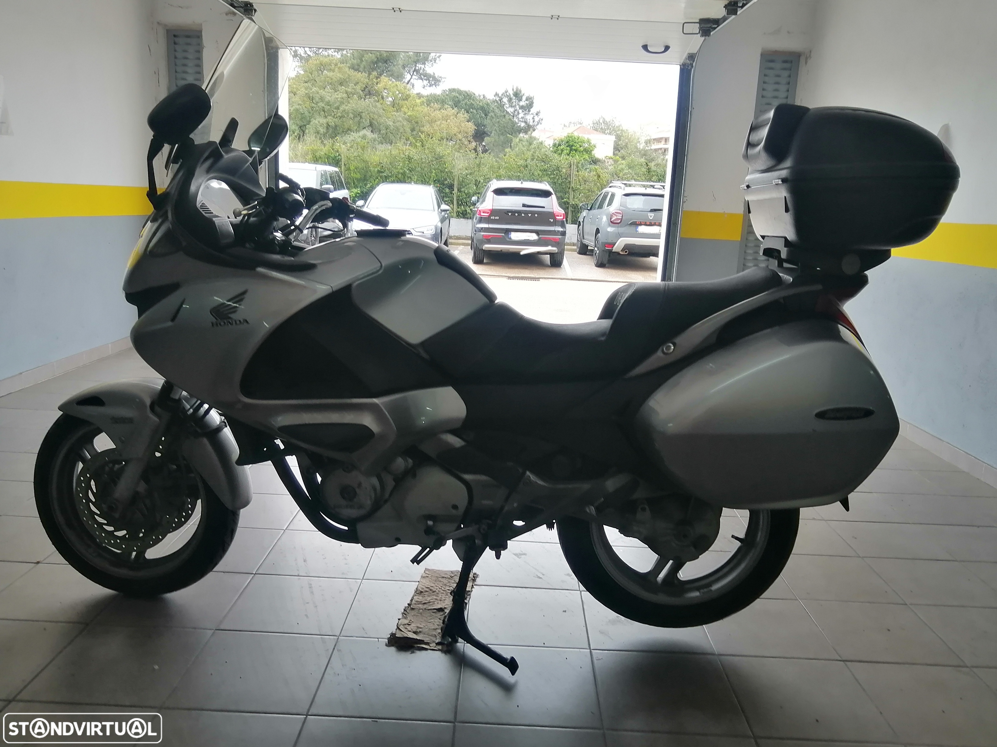 Honda NT 700VA Deauville - 4