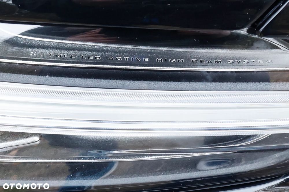 Volvo S90 - 6