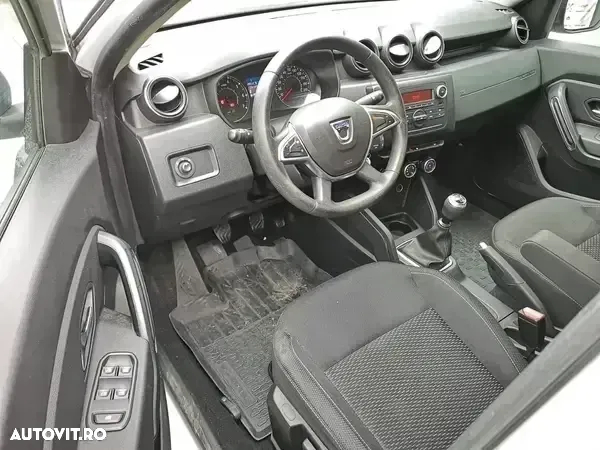 Dacia Duster 1.5 Blue dCi 4WD Comfort - 10