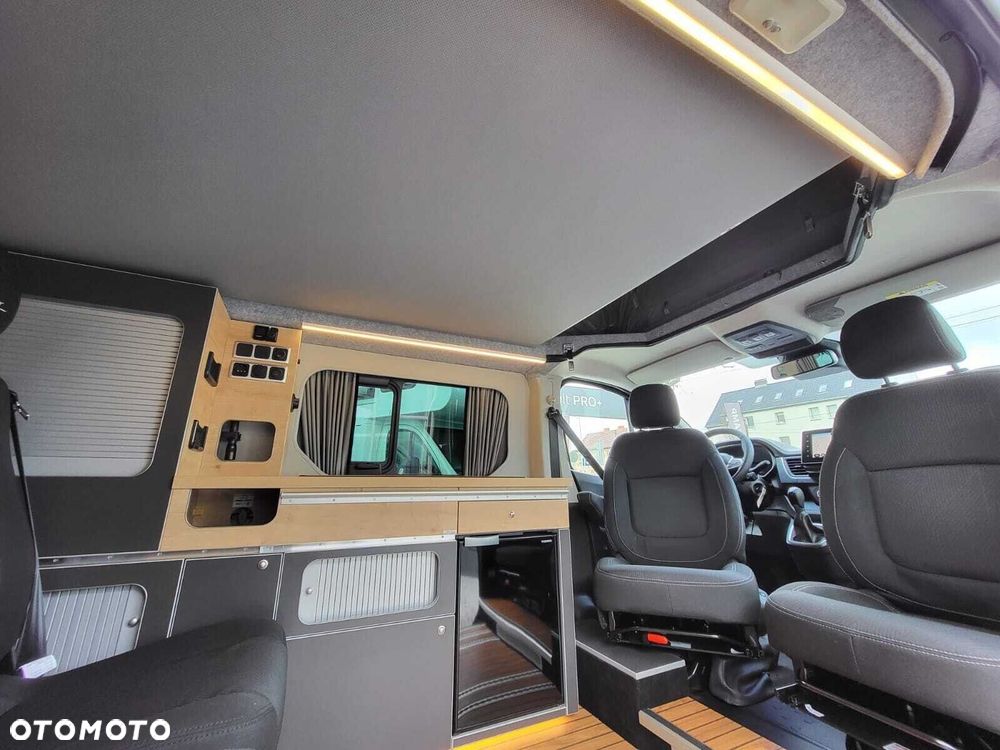 Renault Trafic - 16