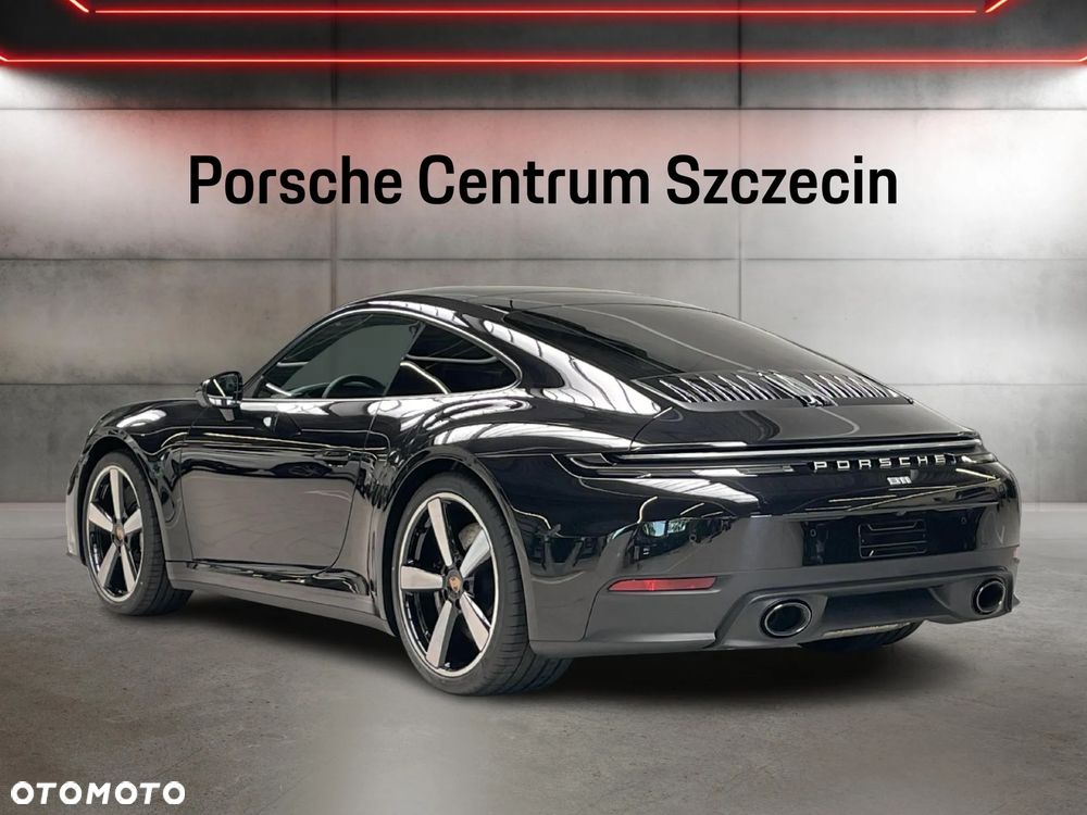 Porsche 911 Carrera S - 3
