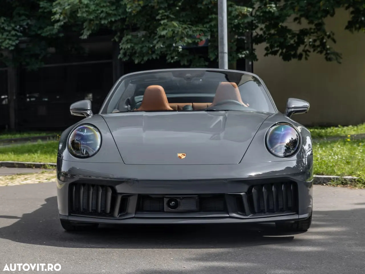Porsche 911 Targa 4 GTS PDK - 3