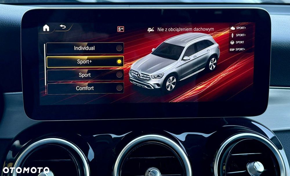 Mercedes-Benz GLC 300 d 4Matic 9G-TRONIC AMG Line - 28