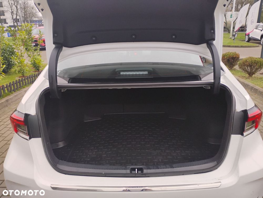 Toyota Corolla 1.8 Hybrid Comfort - 14